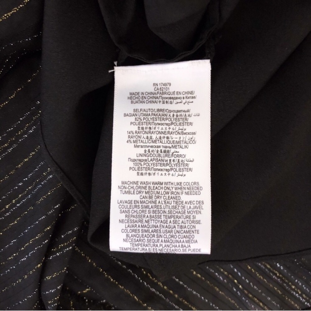 $300 off! 🤩 NWT BCBG MAXAZRIA metallic ruffle cocktail dress FITS LIKE SM! - Picture 8 of 8